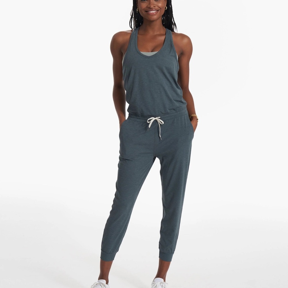 Vuori Sleeveless Jumpsuit - green